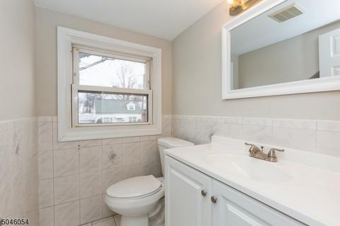 2570 Hamilton Ter, Union, NJ 07083 photo 13