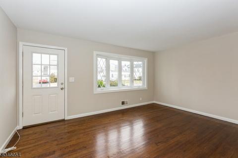 2570 Hamilton Ter, Union, NJ 07083 photo 6