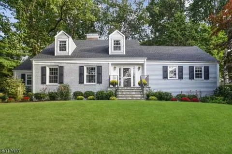 4 Sweetbriar Rd, Summit, NJ 07901 photo 1