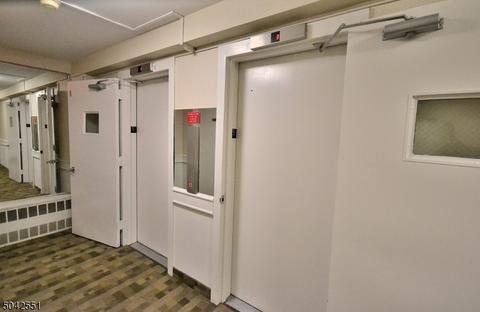 90 Prospect Ave #5F, Hackensack, NJ 07601 photo 21