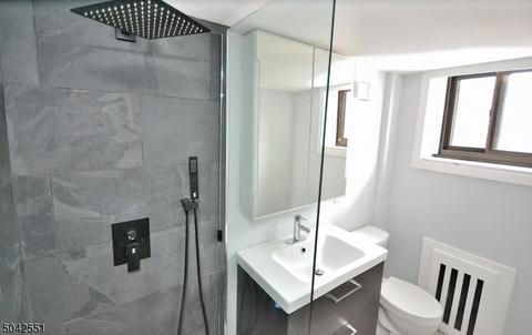 90 Prospect Ave #5F, Hackensack, NJ 07601 photo 17