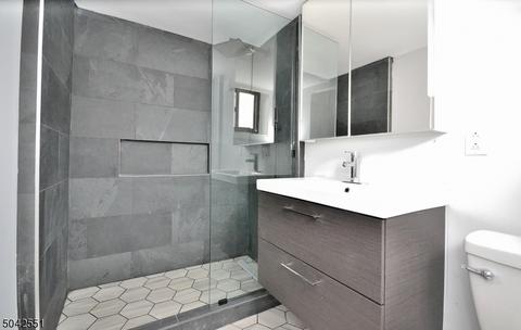 90 Prospect Ave #5F, Hackensack, NJ 07601 photo 16