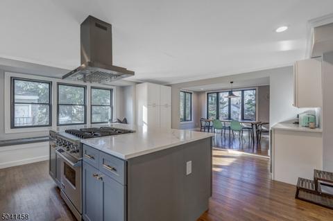 5 Hillview Ter, Summit, NJ 07901 photo 1