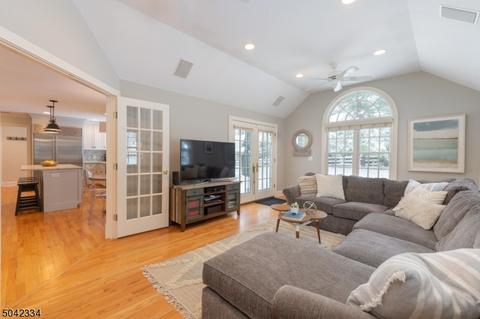 54 Rotary Dr, Summit, NJ 07901 photo 12
