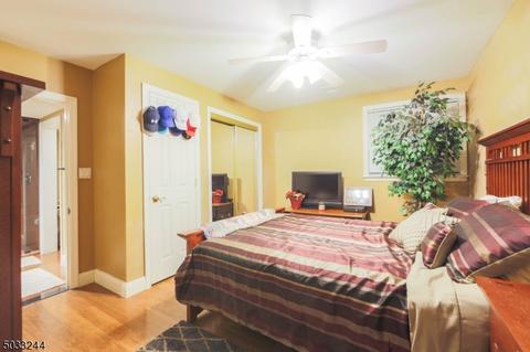 15 Hickory Ln, Green Brook, NJ 08812 photo 19