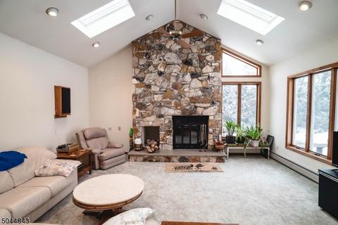 45 Brandywine Rd, Wayne, NJ 07470 photo 2