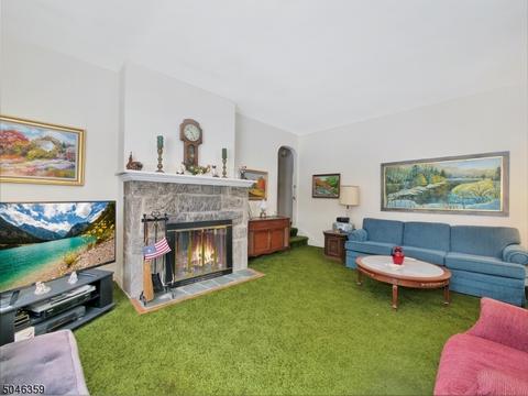 153 Algonquin Trl, Wayne, NJ 07470 photo 6