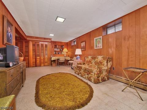 153 Algonquin Trl, Wayne, NJ 07470 photo 21