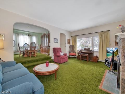 153 Algonquin Trl, Wayne, NJ 07470 photo 4