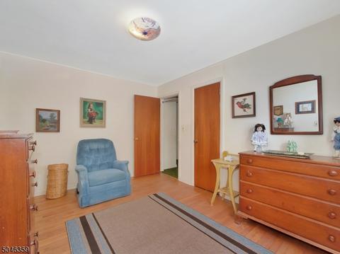 153 Algonquin Trl, Wayne, NJ 07470 photo 13