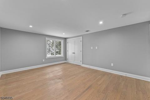 27 Heller Dr, Montclair, NJ 07043 photo 15