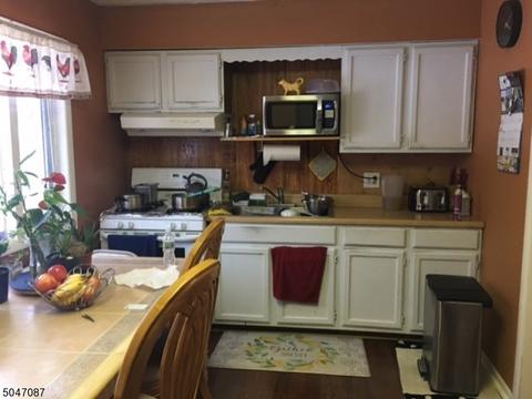 82 E Main St, Mendham, NJ 07945 photo 8