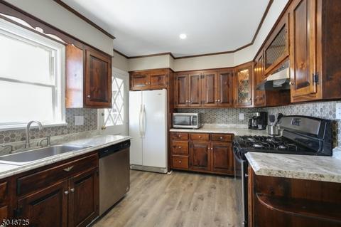 31 Spruce Ter, Wayne, NJ 07470 photo 9