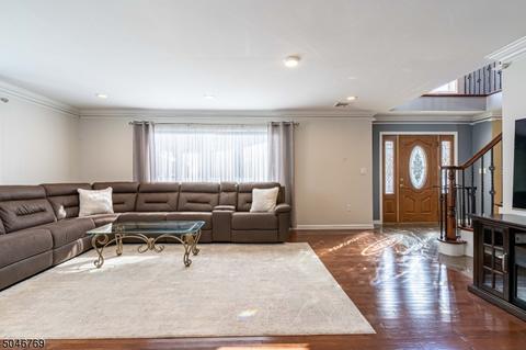 10 Kent Ave, Wayne Twp., NJ 07470 photo 8