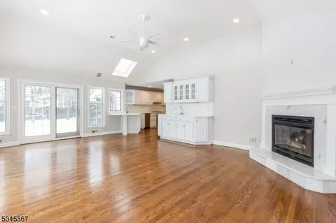 209 Jefferson Ave, Westfield, NJ 07090 photo 12