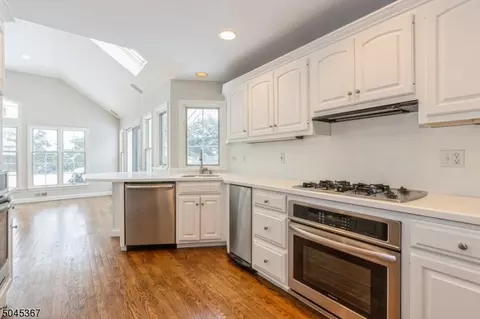 209 Jefferson Ave, Westfield, NJ 07090 photo 14