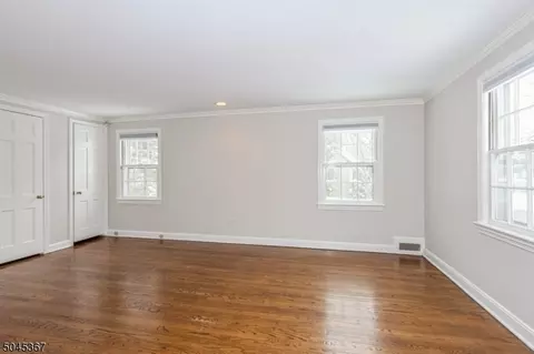209 Jefferson Ave, Westfield, NJ 07090 photo 18