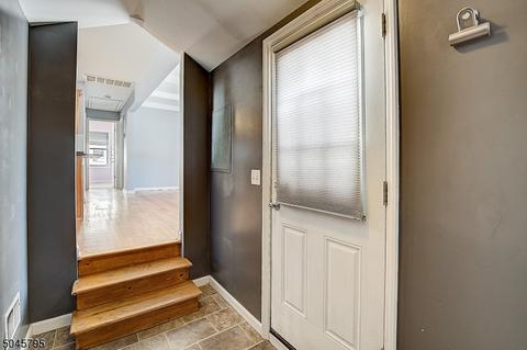 98 Stephen St, Dover, NJ 07801 photo 18