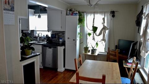 131 Jackson St, Haskell, NJ 07420 photo 5