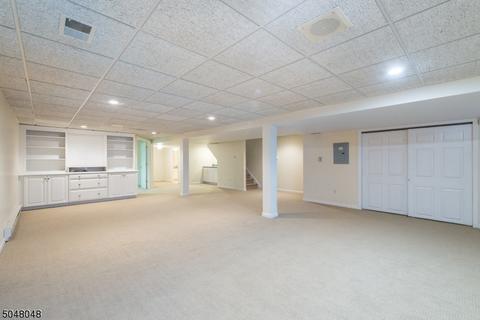 41 Gatehouse Rd, Bedminster, NJ 07921 photo 19