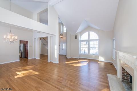41 Gatehouse Rd, Bedminster, NJ 07921 photo 5