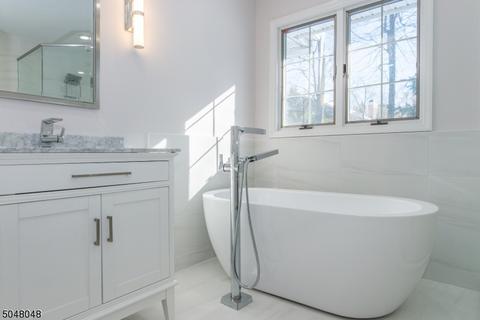 41 Gatehouse Rd, Bedminster, NJ 07921 photo 15