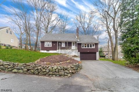 87 Lake Trl E, Wayne, NJ 07470 photo 1