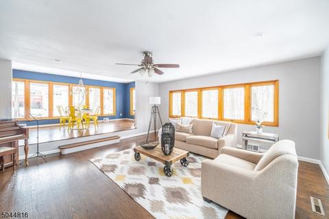 87 Lake Trl E, Wayne, NJ 07470 photo 2