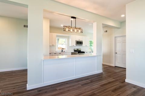 24 2nd Ave, Haskell, NJ 07420 photo 5