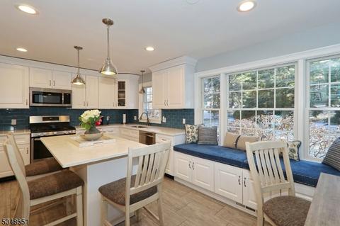 65 Pine Grove Ave, Summit, NJ 07901 photo 9