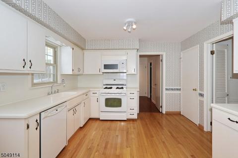 85 Passaic Ave, Summit, NJ 07901 photo 7