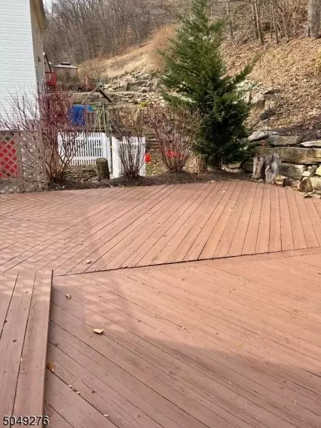 16 Julia Ter, Dover, NJ 07801 photo 20