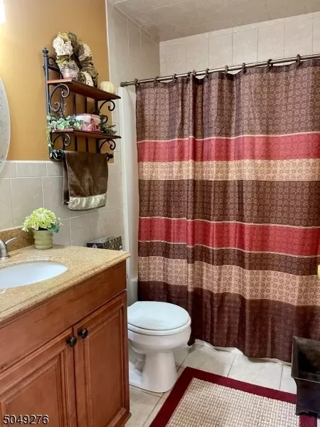 16 Julia Ter, Dover, NJ 07801 photo 18