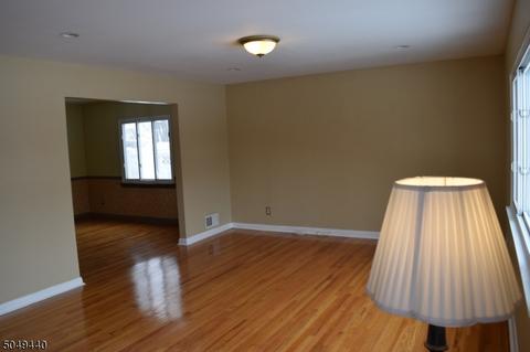 368 Valley Rd, Wayne, NJ 07470 photo 7