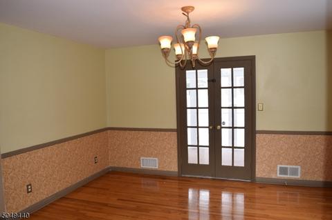 368 Valley Rd, Wayne, NJ 07470 photo 8