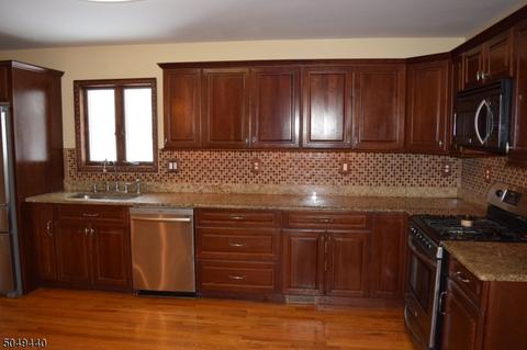 368 Valley Rd, Wayne, NJ 07470 photo 4