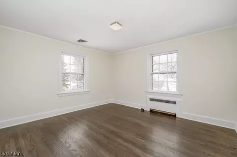 36 Windsor Pl, Montclair, NJ 07043 photo 15