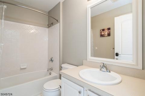 6 Stratton Ct, Hackettstown, NJ 07840 photo 22