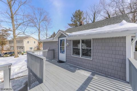 1 Oak St, Wanaque Boro, NJ 07420 photo 5