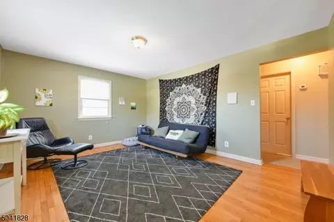 489 Lyons Rd, Bernards Twp, NJ 07920 photo 8