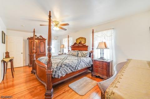 5 Mohawk Ave, Middlesex, NJ 08846 photo 18