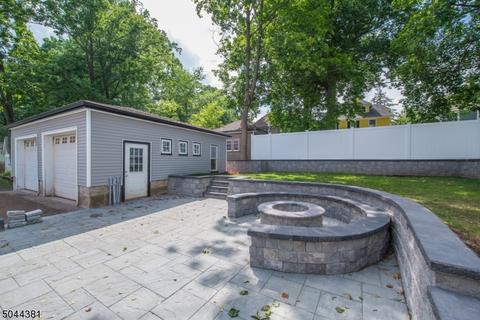 82 Christopher St, Montclair, NJ 07042 photo 25