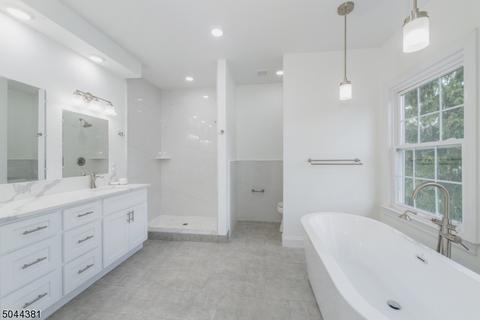 82 Christopher St, Montclair, NJ 07042 photo 13