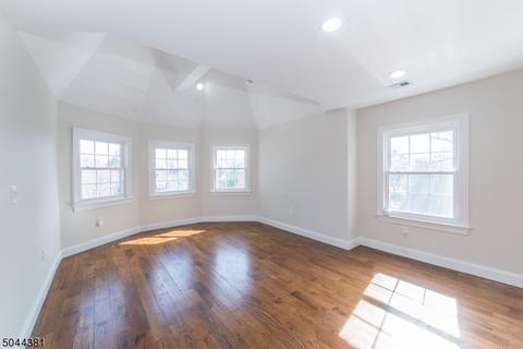 82 Christopher St, Montclair, NJ 07042 photo 18