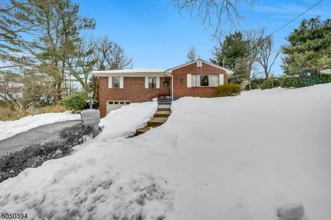 611 Schaefer Ave, Oradell, NJ 07649 photo 1