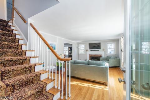 6 Springbrook Rd, Springfield, NJ 07081 photo 3