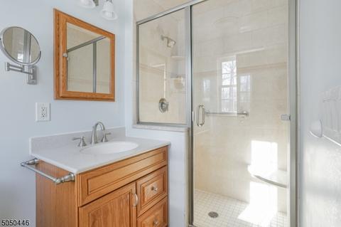153 Maple Ave, Berkeley Heights, NJ 07922 photo 11