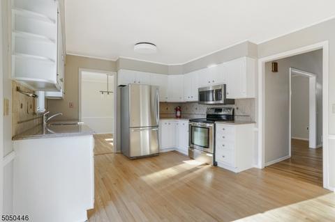 153 Maple Ave, Berkeley Heights, NJ 07922 photo 6