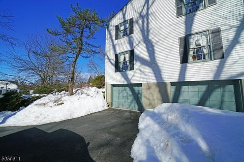 64 Bald Eagle Rd, Hackettstown, NJ 07840 photo 3