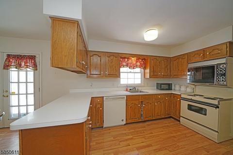 64 Bald Eagle Rd, Hackettstown, NJ 07840 photo 23